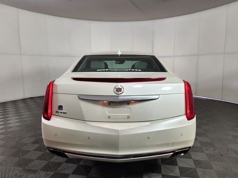 Used 2013 Cadillac XTS Premium image 6