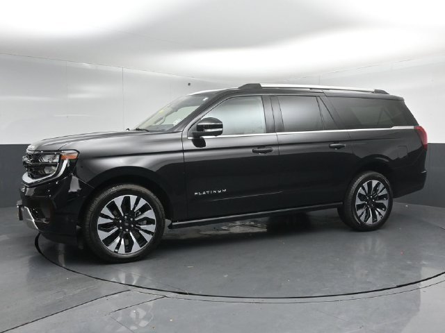 Certified 2025 Ford Expedition Max Platinum w/ Driver's Package AWD/4WD image 4