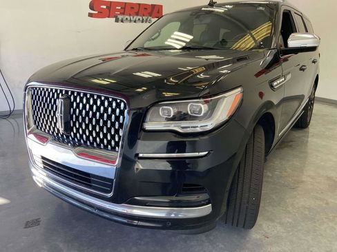 Used 2022 Lincoln Navigator Black Label AWD/4WD image 6