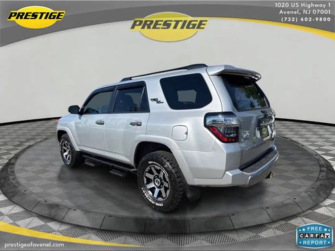 Used 2021 Toyota 4Runner TRD Off-Road Premium w/ Moonroof Package AWD/4WD image 7
