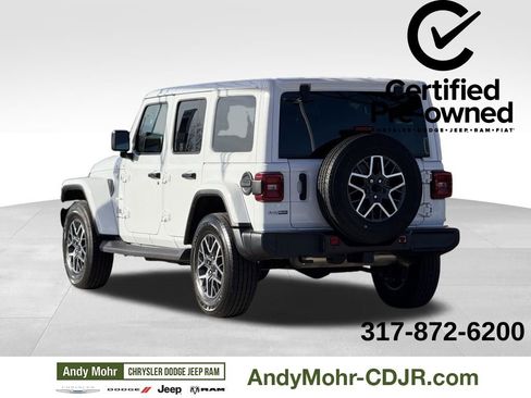 Used 2024 Jeep Wrangler Sahara w/ Technology Group image 5