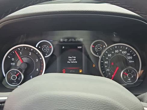 New 2026 RAM 3500 Big Horn AWD/4WD image 32