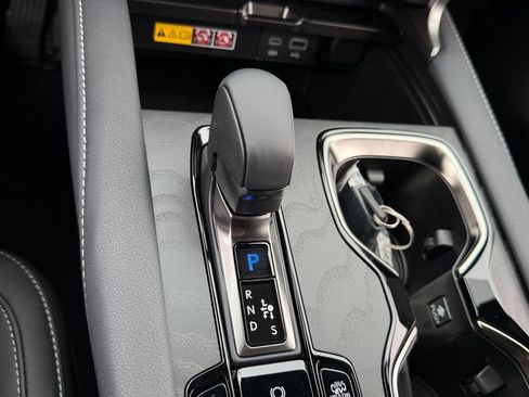 New 2026 Lexus RX 450h AWD image 21