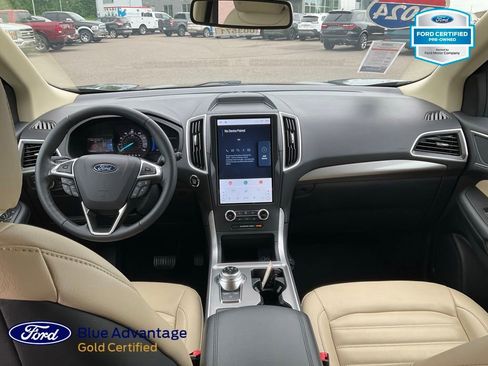 Used 2024 Ford Edge SEL w/ Convenience Package AWD/4WD image 6