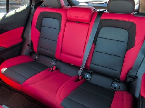 Used 2026 Chevrolet Equinox EV RS FWD image 8