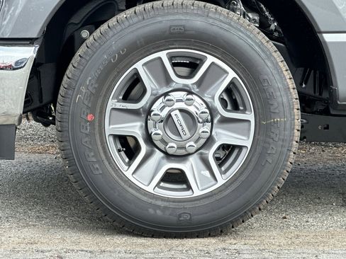 New 2026 Ford F350 Lariat RWD image 22