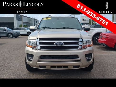 Used 2017 Ford Expedition Limited w/ Equipment Group 301A RWD image 2