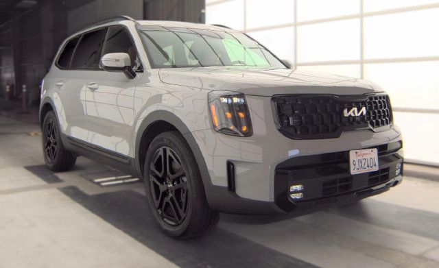 Used 2024 Kia Telluride SX X-Line AWD/4WD image 1