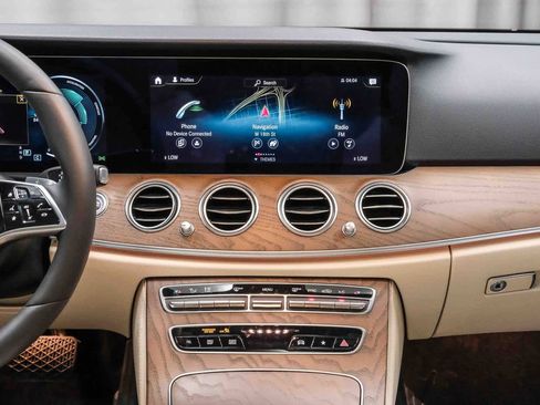 Certified 2022 Mercedes-Benz E 350 Sedan image 14