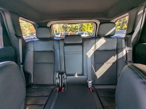 Used 2022 Jeep Grand Cherokee Laredo X image 10