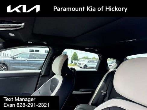 Used 2025 Kia K4 GT-Line w/ GT-Line Premium Package FWD image 4