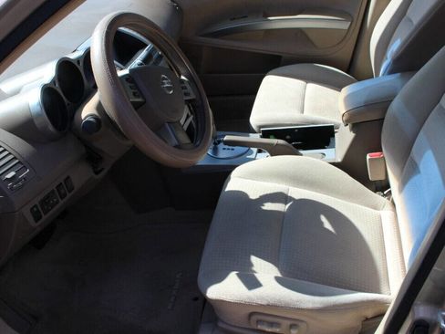 Used 2006 Nissan Maxima 3.5 SE image 25