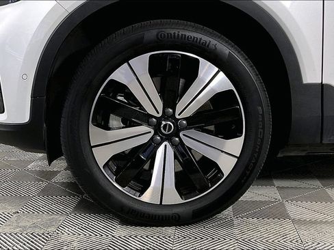 Used 2023 Volvo C40 P8 Recharge Plus AWD/4WD image 8