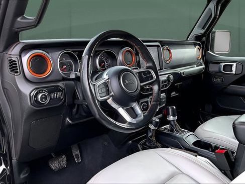 Used 2021 Jeep Gladiator Mojave image 11