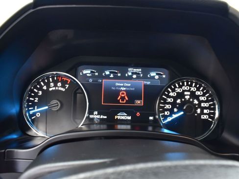 Used 2018 Ford F150 Lariat w/ Equipment Group 502A Luxury image 13