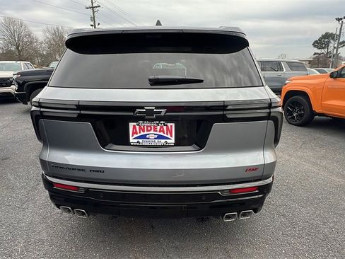 New 2026 Chevrolet Traverse RS image 6