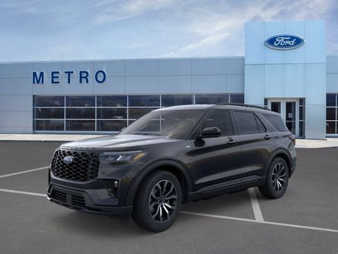 New 2026 Ford Explorer ST-Line AWD/4WD image 2