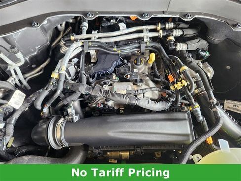 Used 2025 Ford Explorer Active w/ Active Comfort Package image 29