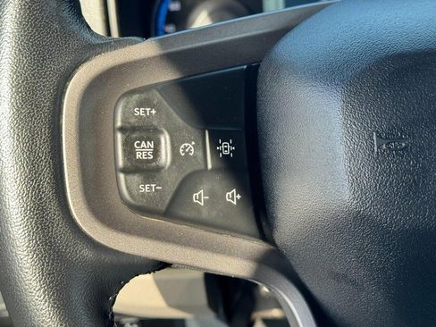 Used 2024 Ford Bronco Big Bend image 14