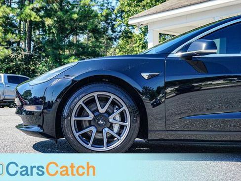 Used 2018 Tesla Model 3 Long Range RWD image 15