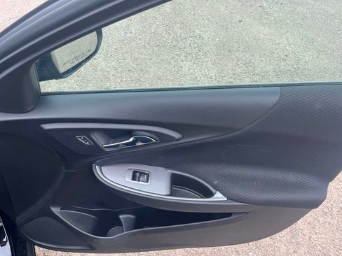 Used 2022 Chevrolet Malibu LT FWD image 35
