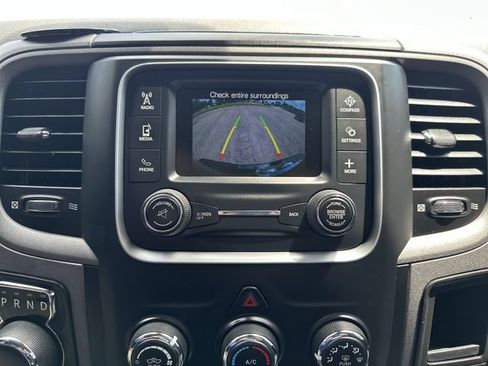Used 2018 RAM 1500 Express w/ Express Value Package AWD/4WD image 24