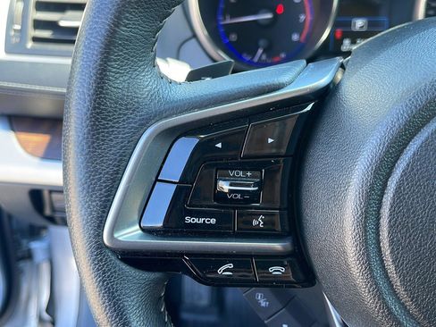 Used 2019 Subaru Outback 2.5i Limited w/ Popular Package #2 image 15