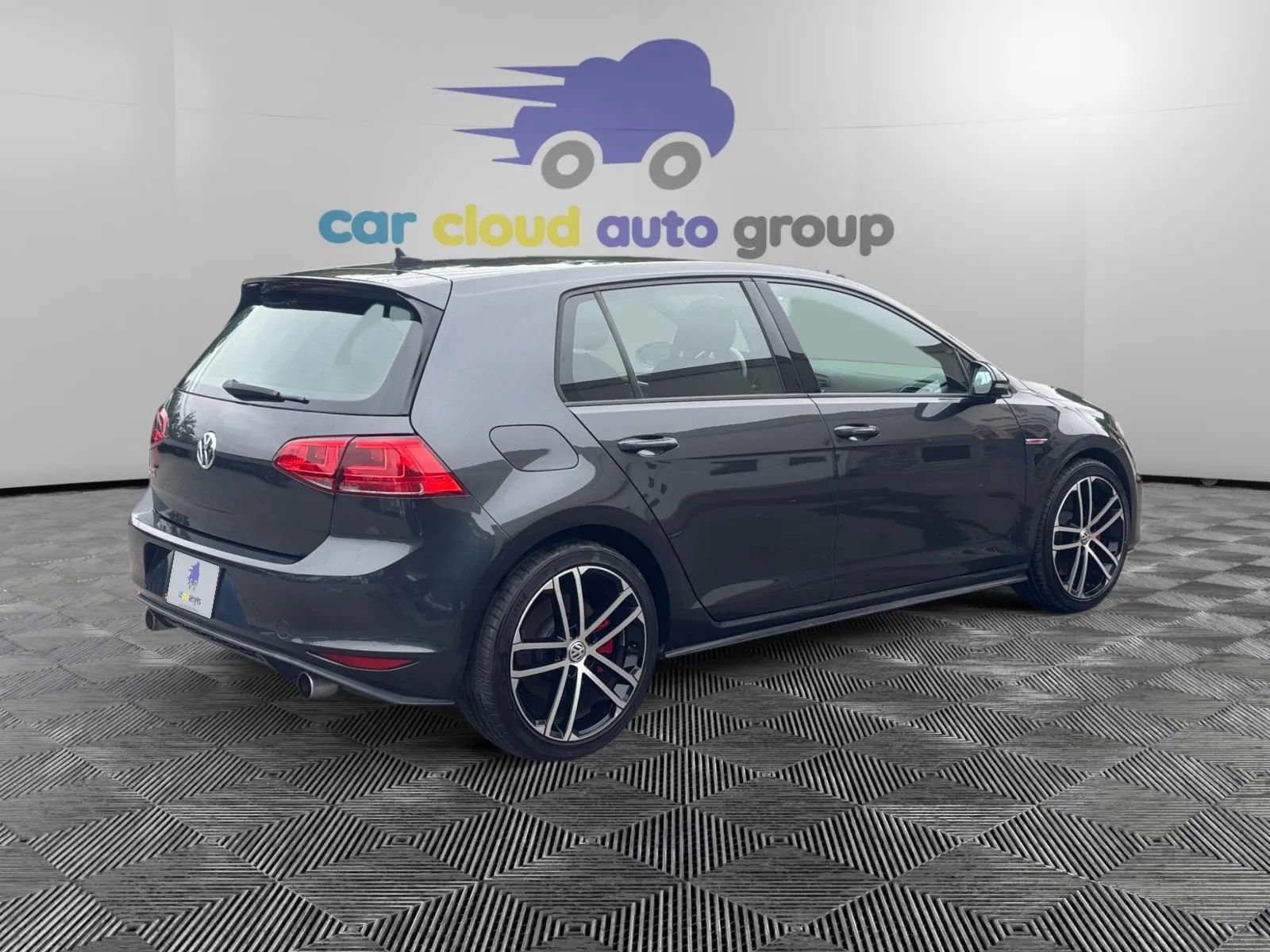 Used 2017 Volkswagen GTI Sport FWD image 5