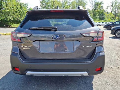 New 2025 Subaru Outback Limited image 5