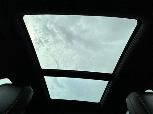 Used 2022 Cadillac XT5 Sportv image 30