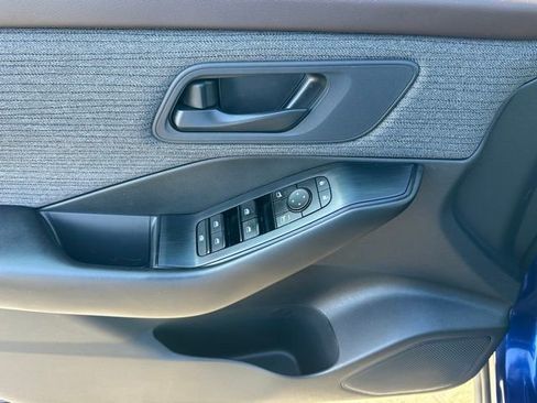 Certified 2023 Nissan Rogue S image 21