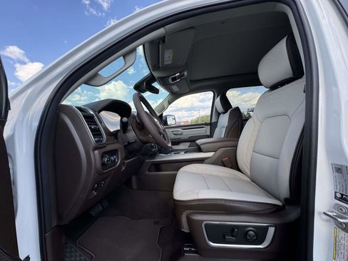 New 2026 RAM 1500 Laramie AWD/4WD image 20