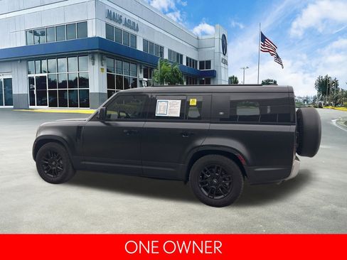 Used 2023 Land Rover Defender 130 SE AWD/4WD image 5
