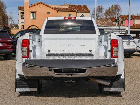 Used 2023 RAM 3500 Big Horn w/ Level 1 Equipment Group image 6