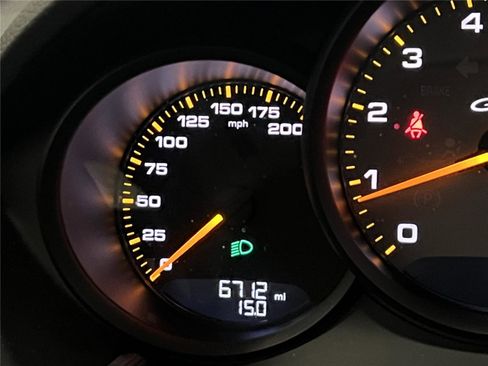 Certified 2020 Porsche 718 Cayman GT4 image 21