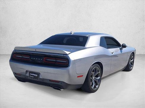Used 2015 Dodge Challenger R/T w/ Quick Order Package 22B R/T RWD image 5