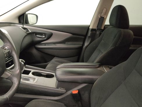 Used 2021 Nissan Murano SV image 17