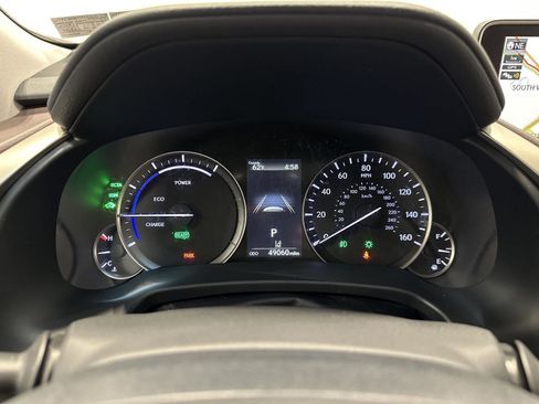 Used 2018 Lexus RX 450hL Luxury image 17