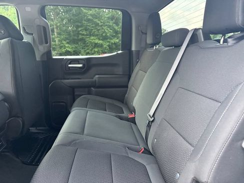 Used 2021 Chevrolet Silverado 1500 Custom Trail Boss AWD/4WD image 17
