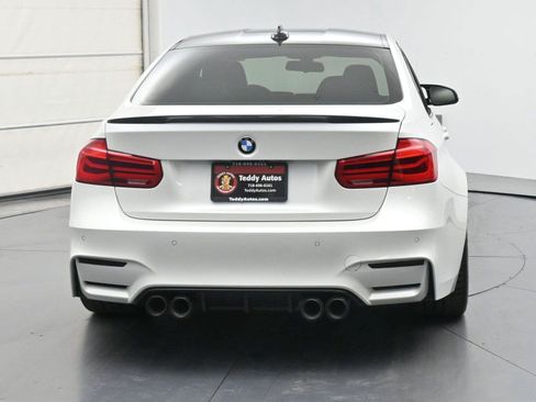 Used 2018 BMW M3 RWD image 26