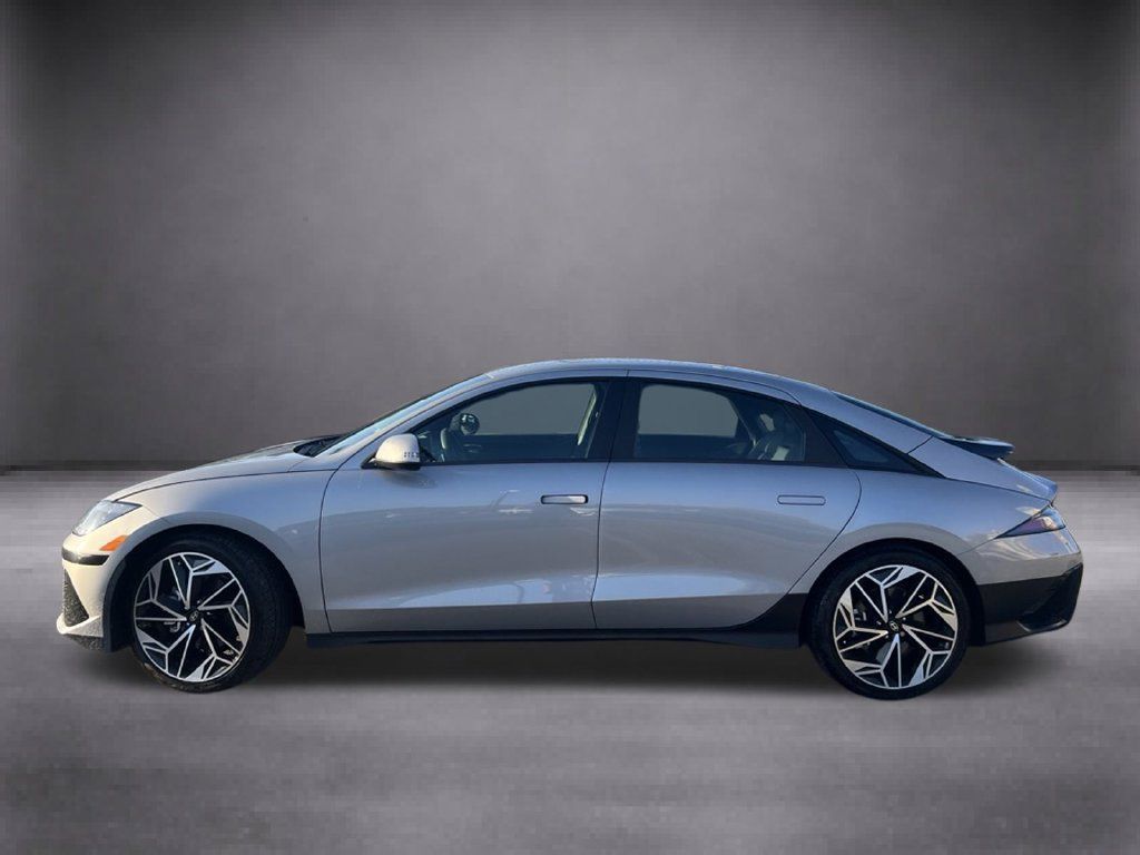 Used 2023 Hyundai Ioniq 6 Limited RWD image 6