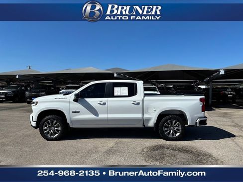 Used 2020 Chevrolet Silverado 1500 RST w/ Texas Edition image 9