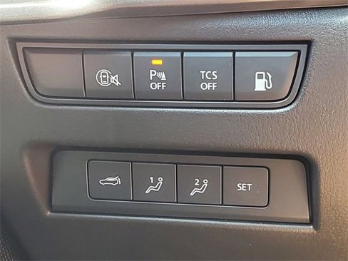 Certified 2025 MAZDA CX-70 Plug-In Hybrid w/ Premium Plus image 23