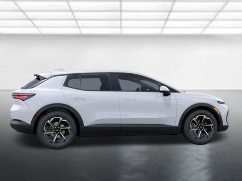 New 2026 Chevrolet Equinox EV LT w/ Comfort Package AWD/4WD image 5