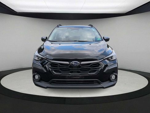 Used 2024 Subaru Crosstrek 2.5i Limited w/ Crosstrek Mirror Package AWD/4WD image 3