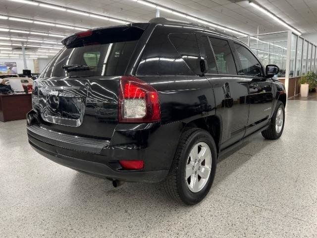 Used 2015 Jeep Compass Sport w/ Power Value Group FWD image 5