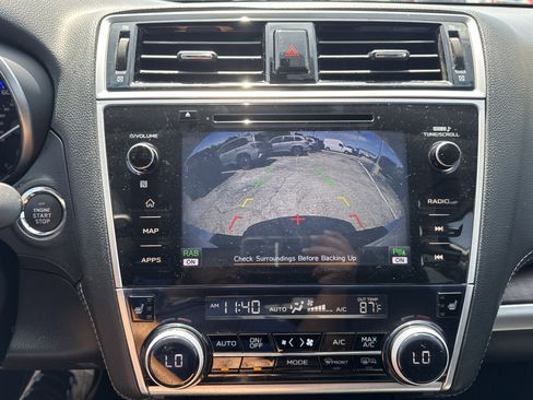 Used 2018 Subaru Outback 2.5i Limited AWD/4WD image 27