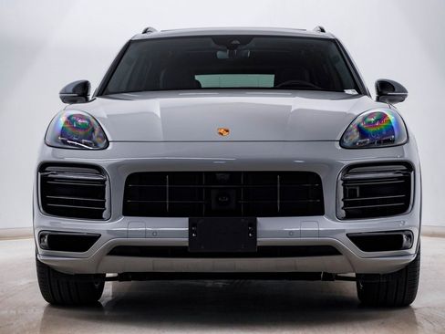 Certified 2023 Porsche Cayenne GTS image 6