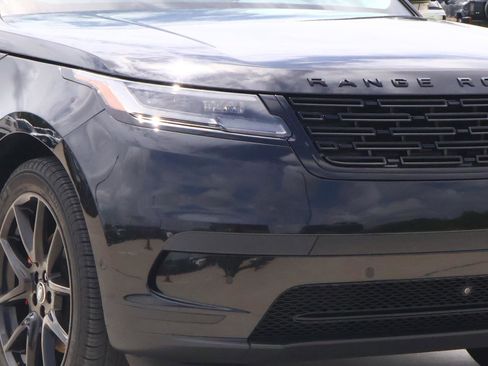Used 2024 Land Rover Range Rover Velar S AWD/4WD image 8