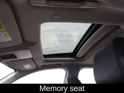 Used 2024 Honda CR-V EX-L image 10